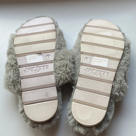 J/Slides BABEE Blue Faux Fur Double Buckle Slippers Slip Ons in Grey Gray Size 6 - Picture 3 of 4